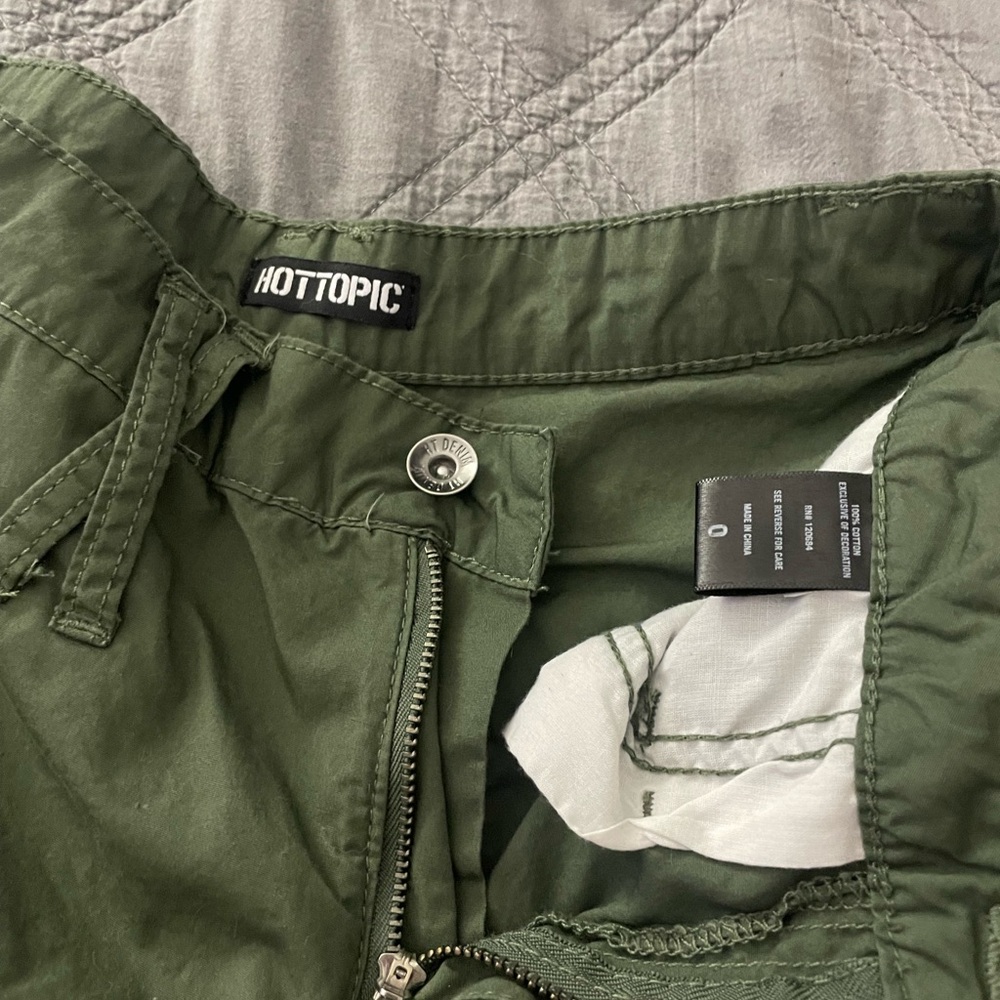 Hot Topic Cargo pants - Picture 4 of 9